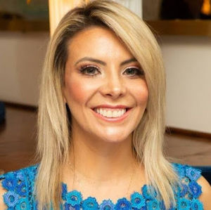 Meet your Posher, Tais